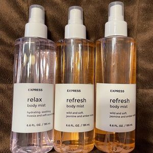 EXPRESS body spray